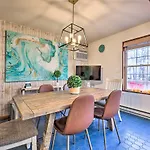 Modern Poconos Gem With Fire Pit, Deck And Pool Access